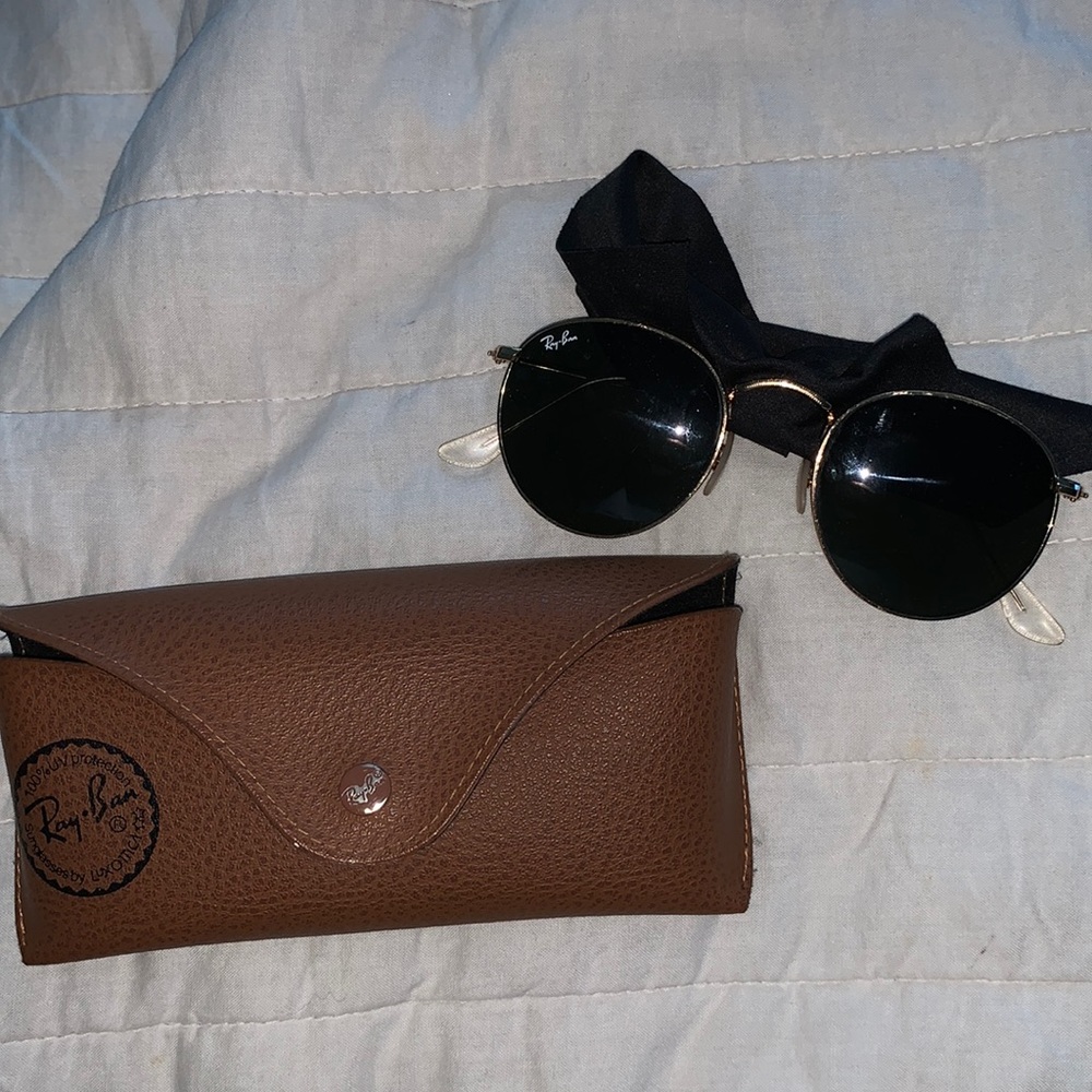 Ray-ban John Lennon inspired round shades